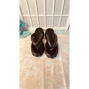 Black Platform Sandals